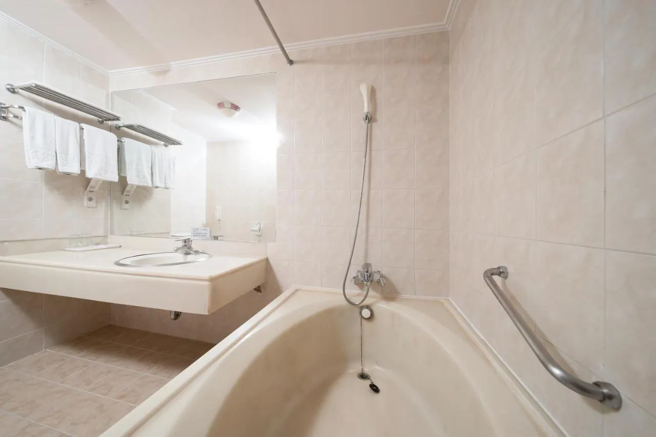 Jeju Hawaii Hotel 3*,