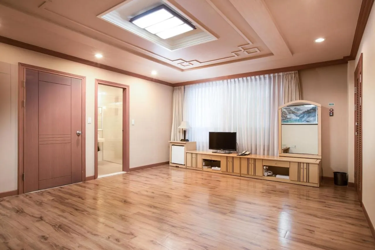 Jeju Hawaii Hotel